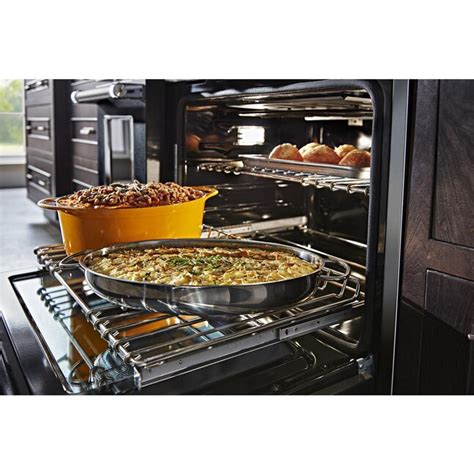 Best Double Oven Electric Ranges for 2024: Top Picks for Family-Friendly Cooking