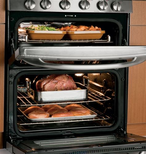 Best Double Oven Electric Ranges for 2024: Top Picks for Family-Friendly Cooking