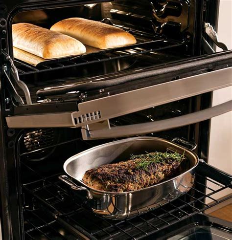 Best Double Oven Electric Ranges for 2024: Top Picks for Family-Friendly Cooking