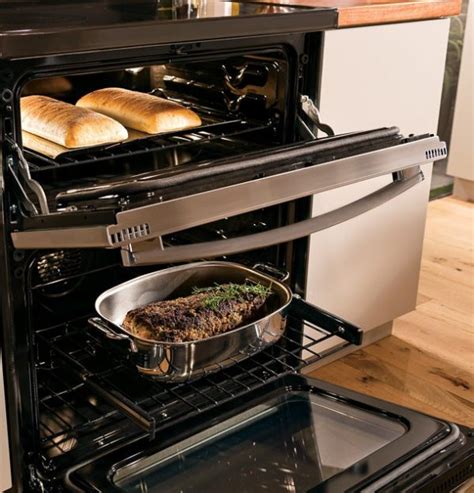 Best Double Oven Electric Ranges for 2024: Top Picks for Family-Friendly Cooking