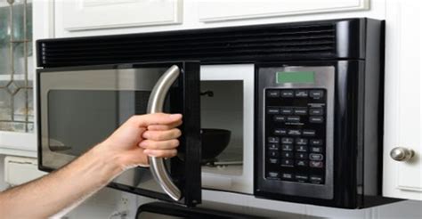 Top 10 Affordable Microwaves for 2024: Budget-Friendly Picks for Every Kitchen