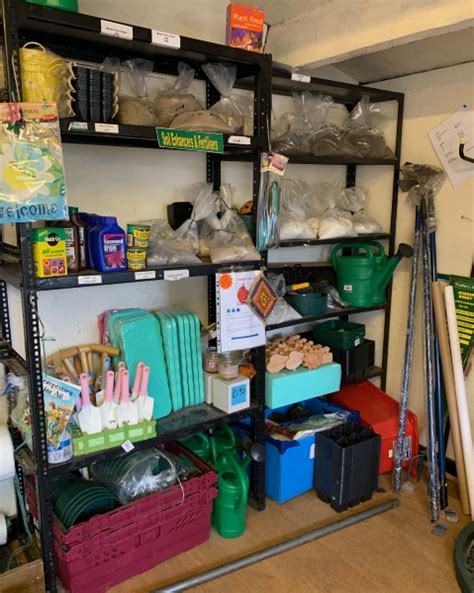 Top Storage Solutions for Garage: Expert Tips to Maximize Space and Declutter Effectively