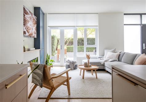 Maximize Your Space: Trendy Studio Apartment Decorating Ideas for 2024