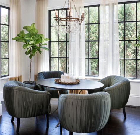 Top Dining Decor Ideas to Transform Your Space: Trendy Styles, Color Schemes, and Practical Tips for a Stylish Dining Room