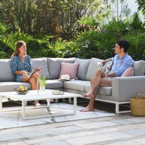 Top 10 Black Chaise Lounges for Stylish and Comfortable Outdoor Living